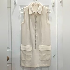 Tennis/Sporty Dress with sleek zipper and pockets